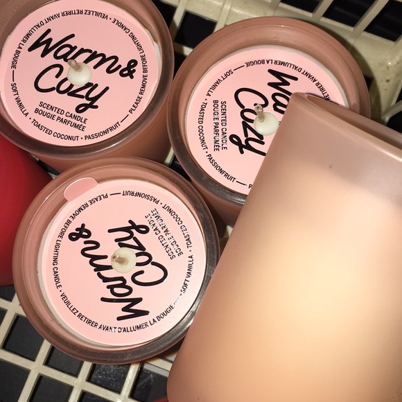 FIrM Lot of 4 candles NEW VS PinK warm & cozy - Picture 10 of 10